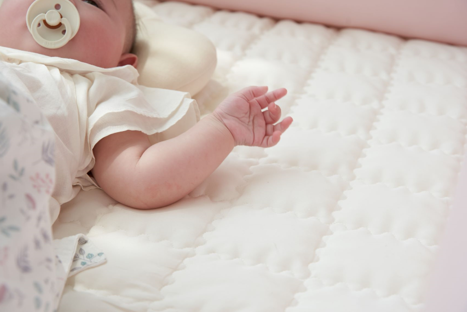 Pressurefilms Flexible Fabric Pressure Distribution System Applied to Comfort Evaluation of Infant Mattress