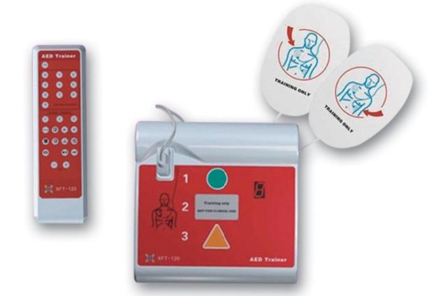 AED训练机XFT-120C